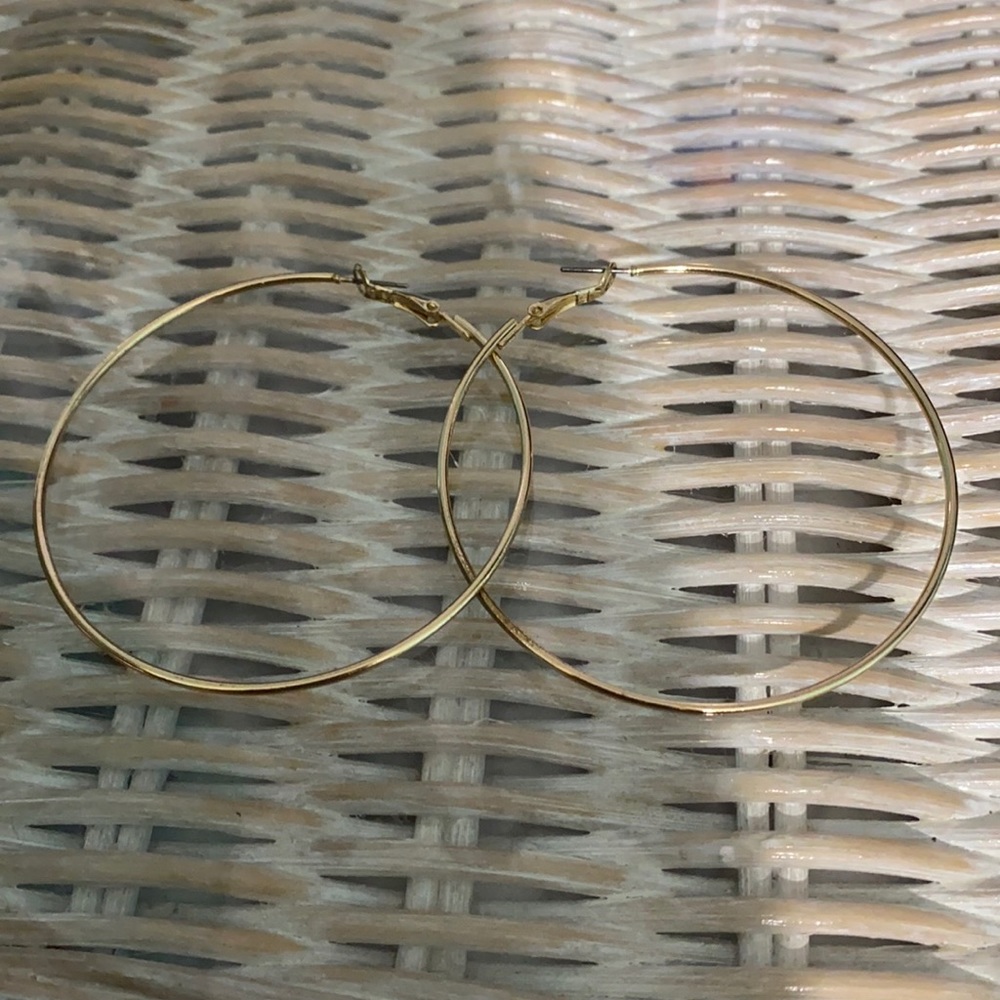 gold hoops
